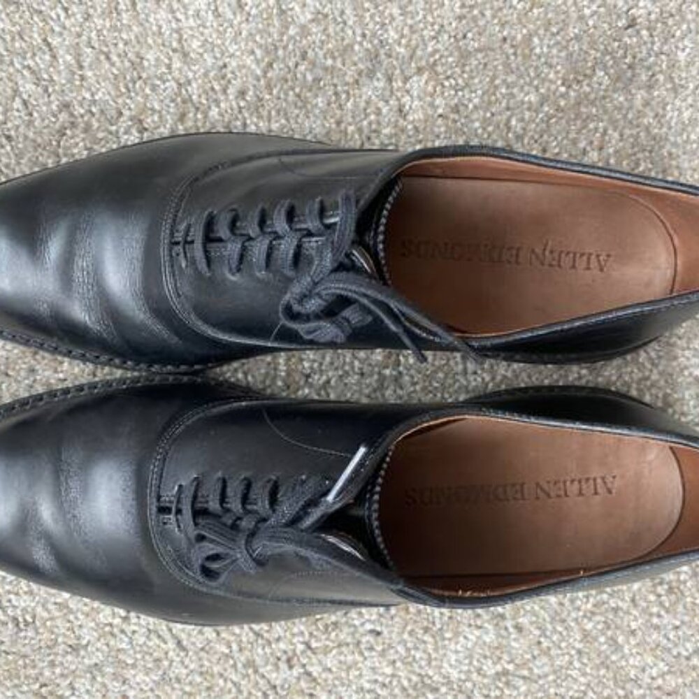 Beautiful Allen Edmonds Cap Toe rarely Used
